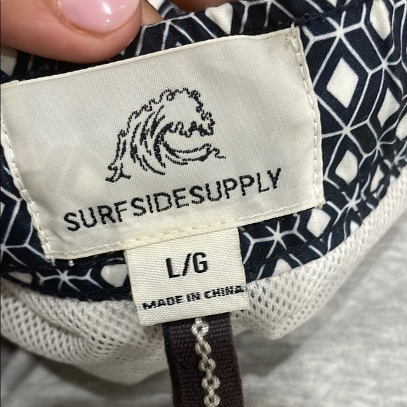 Surfside Supply Men’s Black and White Swim Trunks Size Large - Picture 4 of 5